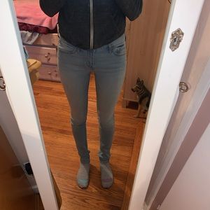 Hollister Co Super Skinny Jeans.